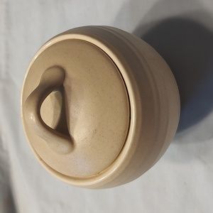 Mikasa discontinued rare swirl tan sugar bowl with lid